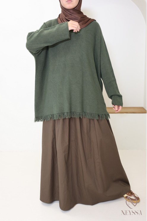 Women's trendy loose-fit knit sweater with fringes