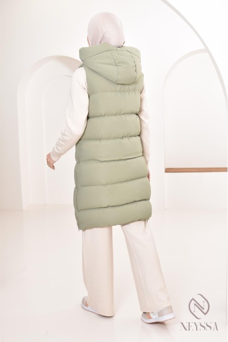 Women's khaki sleeveless down jacket, ideal for mid-season