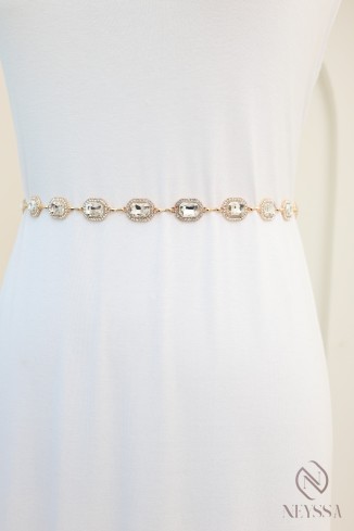 Gold or silver mesh belt for veiled women, evening wear