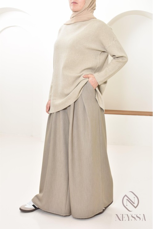 wide palazzo with tailored darts, modest hijabi fashion