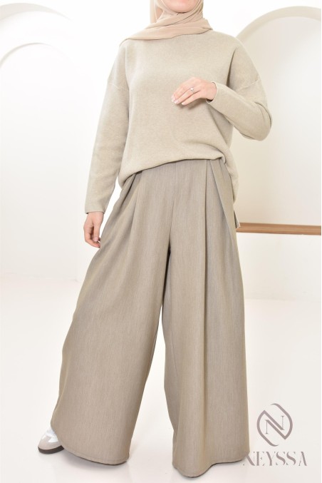 wide palazzo with tailored darts, modest hijabi fashion