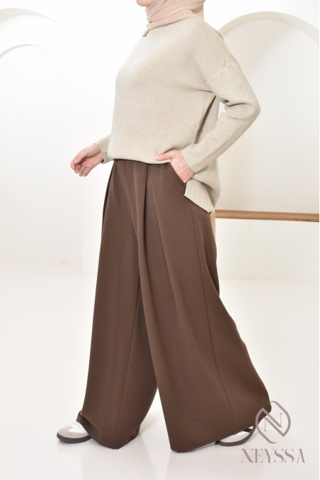 wide palazzo with tailored darts, modest hijabi fashion