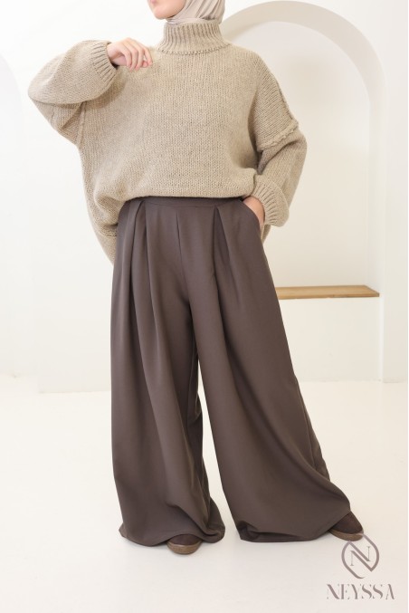 wide palazzo with tailored darts, modest hijabi fashion