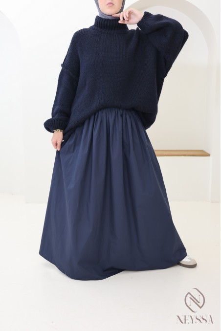 Long flared cotton skirt for women who wear hijabs