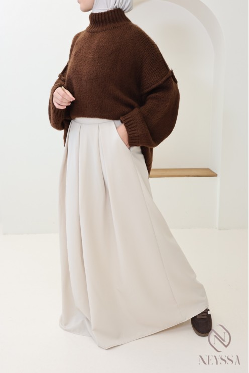 Pull oversize femme modeste en maille, idéal pour tenues hivernales