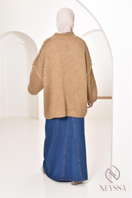 Bescheidener Oversize-Pullover für Damen aus Strick bey neyssa