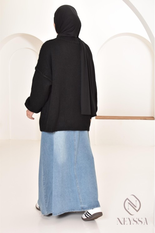 Bescheidener Oversize-Pullover für Damen aus Strick bey neyssa