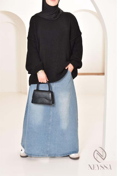 Bescheidener Oversize-Pullover für Damen aus Strick bey neyssa