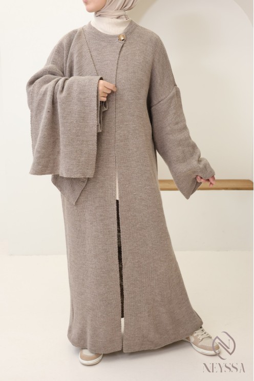 Gilet en maille avec cape intégrée, tenue modeste élégante