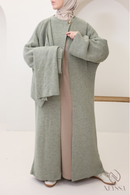 Gilet en maille avec cape intégrée, tenue modeste élégante