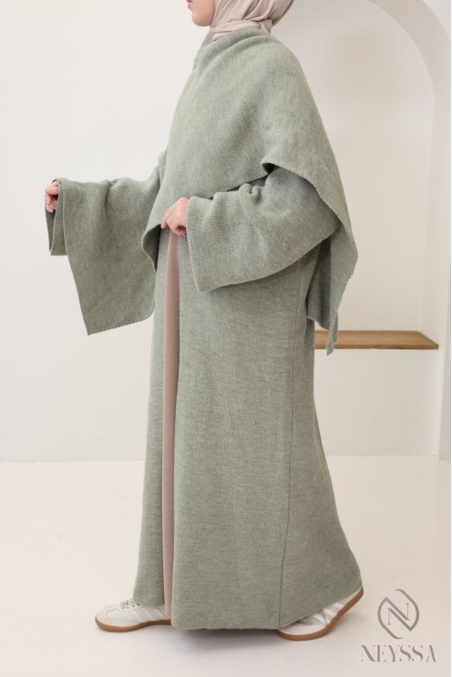 Gilet en maille avec cape intégrée, tenue modeste élégante