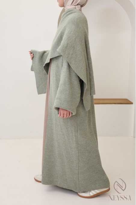 Gilet en maille avec cape intégrée, tenue modeste élégante