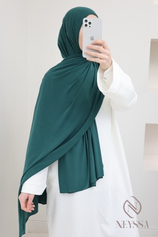 Box of 3 premium jersey hijabs for trendy hijabi women 2