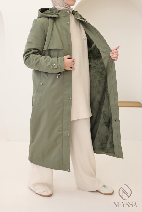Longue parka kaki à capuche femme modeste, intérieur fourrure