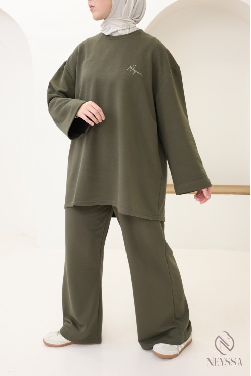 Cotton loose-fitting pants set with oversized long-sleeved T-shirt