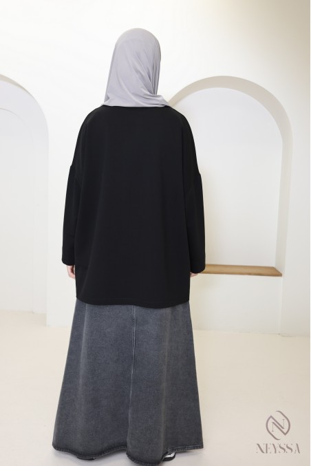 Pull style sweat oversize, idéal pour les hijabi sportives, outfit