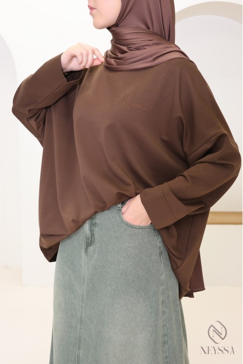 Oversized long-sleeved T-shirt in 100% cotton by Neyssa