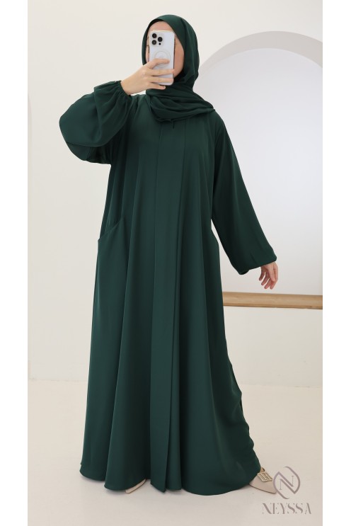 Modern Dubai abaya with pockets, made from Nidah silk