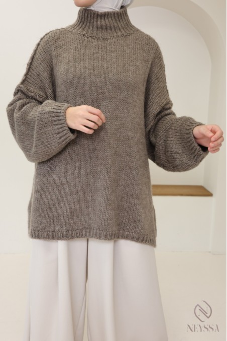 Bescheidener Oversize-Pullover für Damen aus Strick bey neyssa