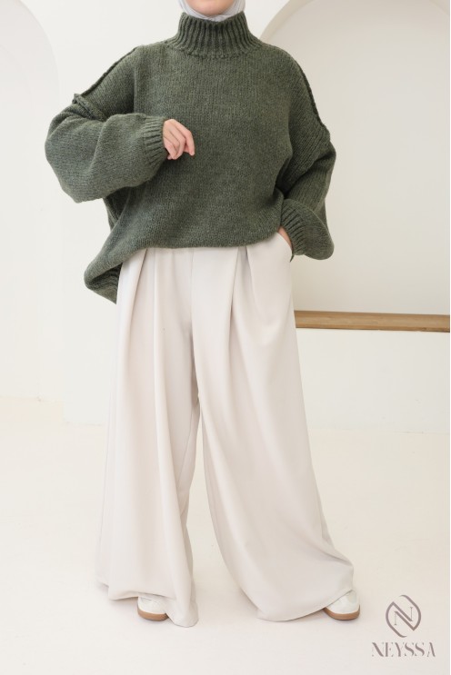 Pull oversize femme modeste en maille, idéal pour tenues hivernales