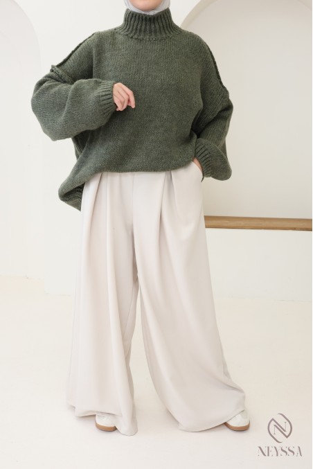 Pull oversize femme modeste en maille, idéal pour tenues hivernales