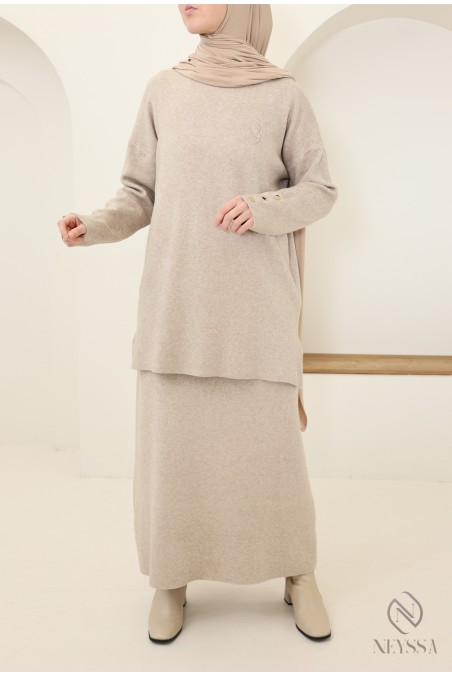 Neyssa Creation beige cosy woven knit skirt and tunic set