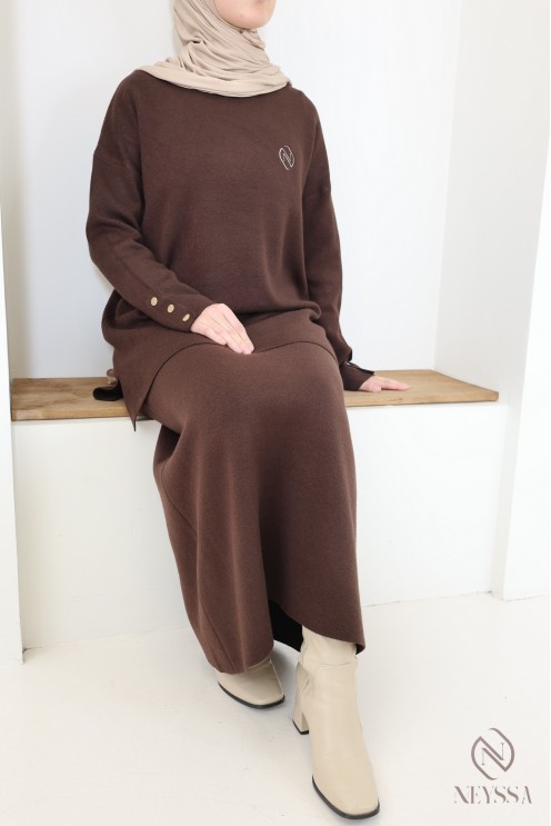 Ensemble jupe marron en maille tissée modeste - Neyssa Création