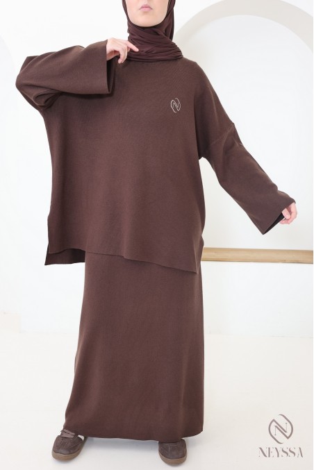 Brown woven knit tunic and skirt set, Neyssa Confection