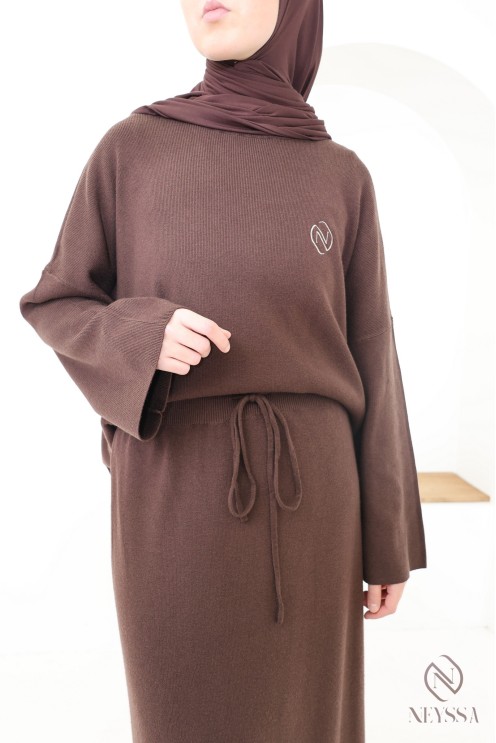 Brown woven knit tunic and skirt set, Neyssa Confection