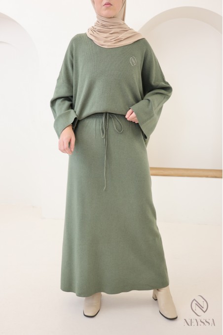 Ensemble kaki jupe longue avec tunique longue maille tissée