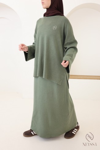 Ensemble kaki jupe longue avec tunique longue maille tissée