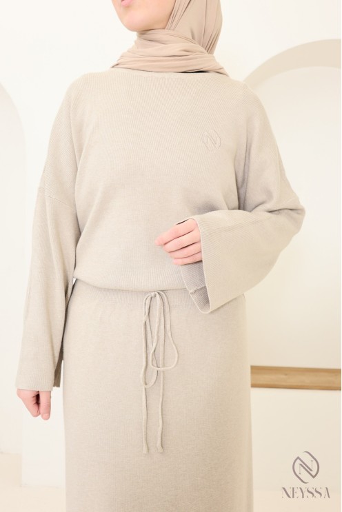Beiges Damen-Set aus gewebtem Strick von Neyssa Confection