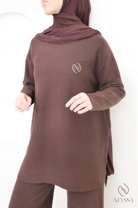 Ensemble femme pull et pantalon en maille tissée douce, coupe modeste