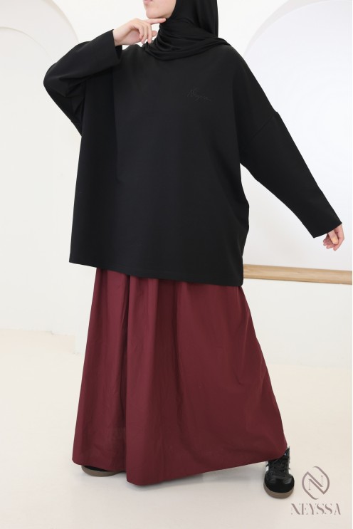 Oversized long-sleeved cotton T-shirt, ideal for sports