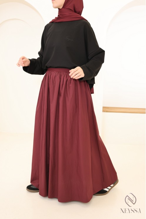 Pull style sweat oversize, idéal pour les hijabi sportives, outfit