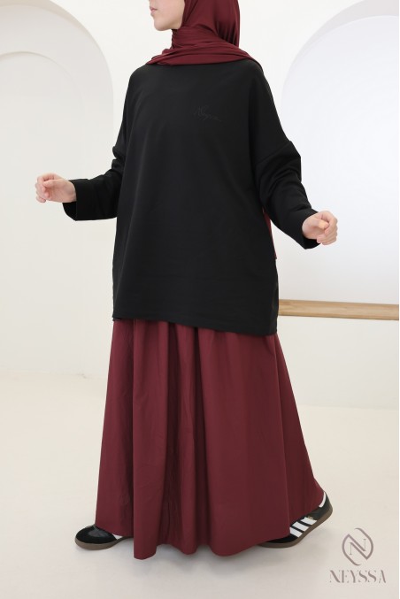 Pull style sweat oversize, idéal pour les hijabi sportives, outfit