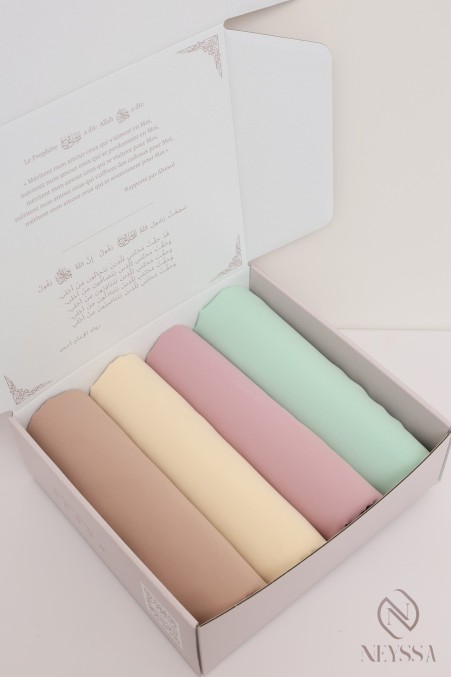 coffret cadeau hijab soie de Médine, box composée femme, idée cadeau