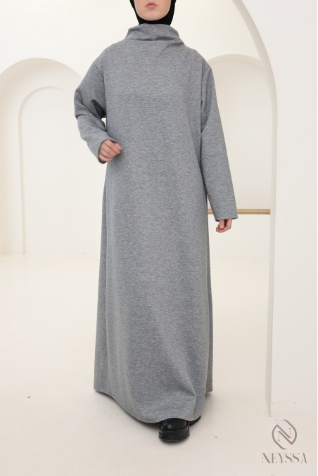 Robe longue tissu doux style sweat pour femme hijabi tendance
