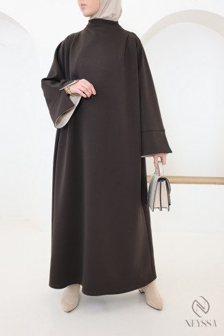 Robe longue manches revers en maille tissée, avec col montant