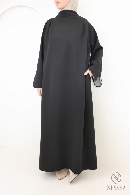 Robe longue manches revers en maille tissée, avec col montant