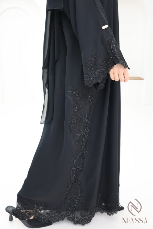 Abaya Dubaï kimono femme voilée avec broderie et dentelles hyper chic