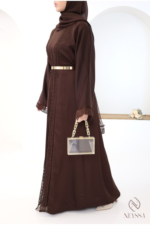 Abaya Dubaï kimono marron en soie de nidah femme hijabi tendance