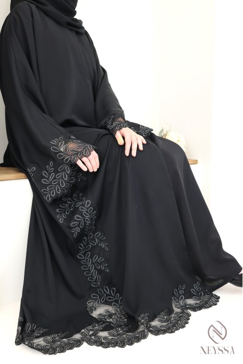Luxury black and silver embroidered Dubai kimono abaya for chic women