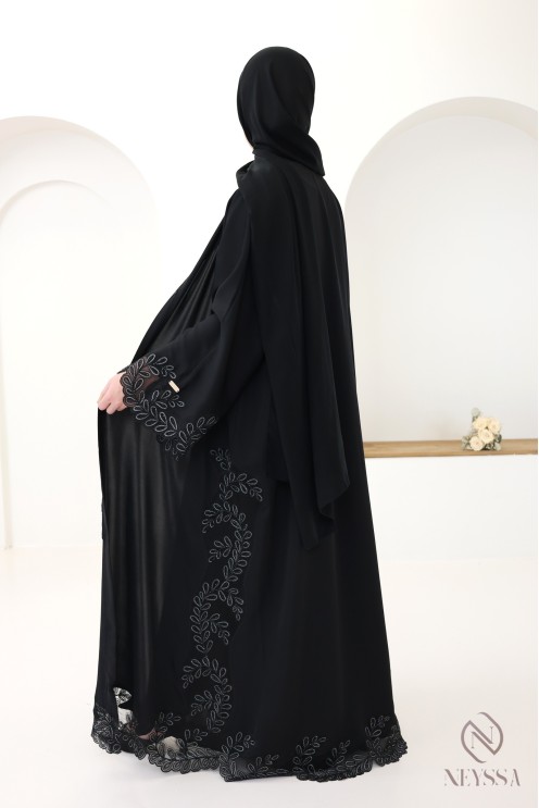 Abaya Dubaï kimono de luxe brodée noir et argenté pour femme chic