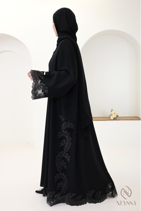 Luxury black and silver embroidered Dubai kimono abaya for chic women