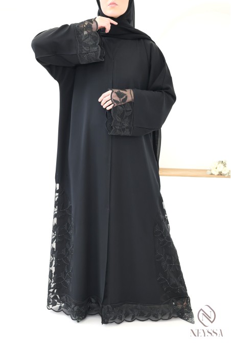 Dubai kimono abaya with trendy embroidery for veiled women for Eid
