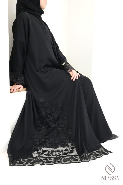 Abaya Dubaï kimono avec broderie tendance femme voilée pour l'Aïd