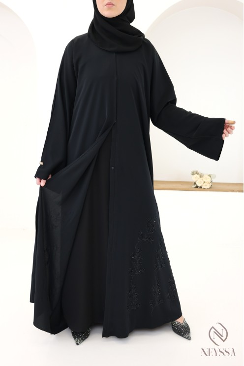 Abaya Dubai with embroidered beads and rhinestones, Eid outfit idea