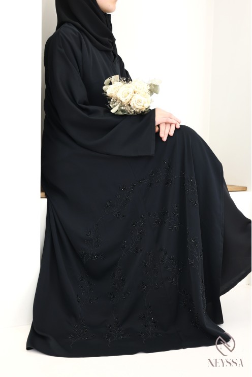Abaya Dubaï avec perles brodées et strass, idée tenue Aïd