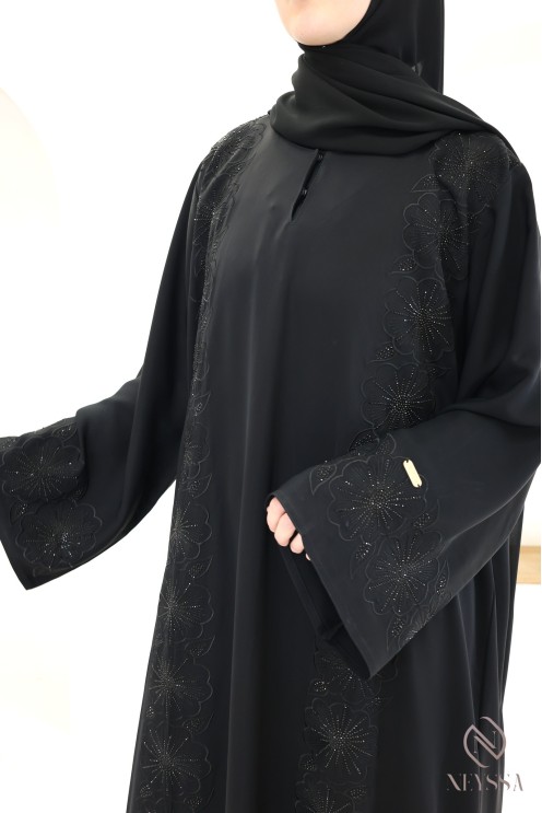 Straight-cut embroidered Dubai abaya for veiled women, chic abaya